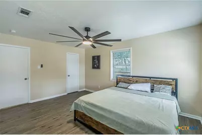 400 Bridge Street, Gatesville, TX 76528 - Photo 11