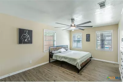 400 Bridge Street, Gatesville, TX 76528 - Photo 9