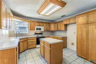 1910 Granex Dr, Killeen, TX 76542 - Photo 5
