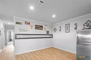 193 Shady Holw Rd, Victoria, TX 77904 - Photo 15