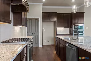 2136 Oak Draw Ct, Belton, TX 76513 - Photo 11