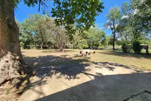 124 Circle Dr, Belton, TX 76513 - Photo 25