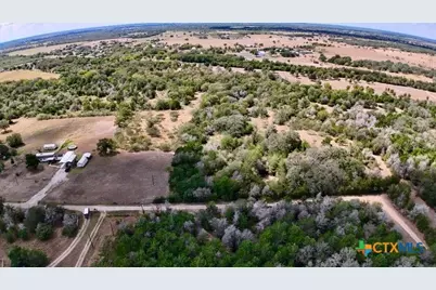 611 N Raymond Road, La Grange, TX 78945 - Photo 7