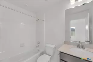 703 Ryan St, Belton, TX 76513 - Photo 29