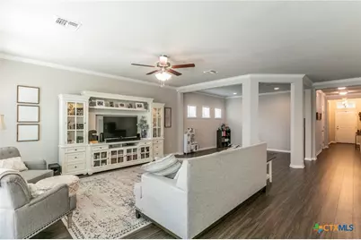 611 Hawks Shadow Drive, Temple, TX 76502 - Photo 3