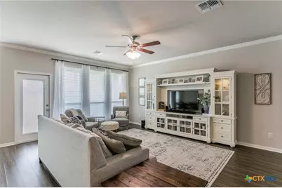 611 Hawks Shadow Drive, Temple, TX 76502 - Photo 11