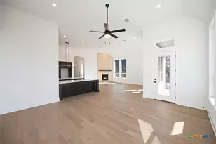 121 Cherokee Sedge Path, San Marcos, TX 78666 - Photo 7