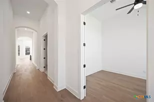 121 Cherokee Sedge Path, San Marcos, TX 78666 - Photo 19