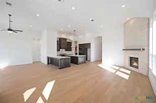 121 Cherokee Sedge Path, San Marcos, TX 78666 - Photo 5