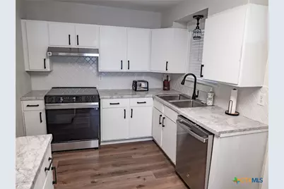 153 W Fm 884, Weesatche, TX 77993 - Photo 13