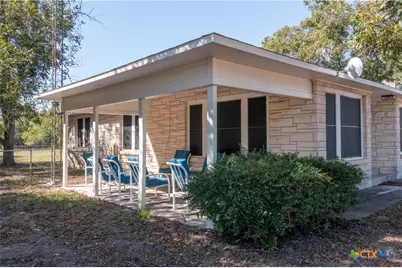 153 W Fm 884, Weesatche, TX 77993 - Photo 3