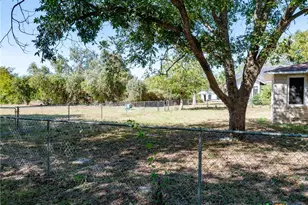 153 W Fm 884, Weesatche, TX 77993 - Photo 29