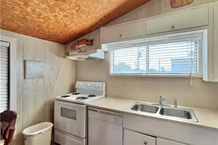 307 N 12th, Port O'Connor, TX 77982 - Photo 15