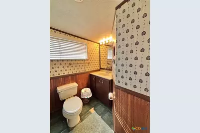 307 N 12th, Port O'Connor, TX 77982 - Photo 31