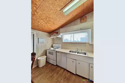 307 N 12th, Port O'Connor, TX 77982 - Photo 15