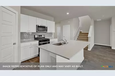 137 Las Lomas Drive, San Marcos, TX 78666 - Photo 11