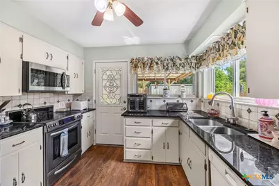 3909 Fairway Drive, Temple, TX 76502 - Photo 3