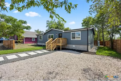 404 E Pecan Street, Taylor, TX 76574 - Photo 1