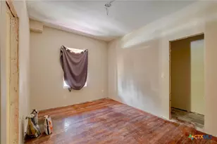 116 S Cypress Ave, Luling, TX 78648 - Photo 15