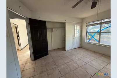 218 Graham Road, Kenedy, TX 78119 - Photo 17