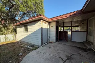 218 Graham Rd, Kenedy, TX 78119 - Photo 5