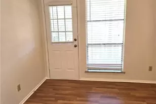 203 S Mitchell St, San Marcos, TX 78666 - Photo 25