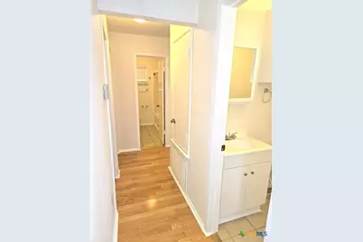 203 S Mitchell Street #4, San Marcos, TX 78666 - Photo 11