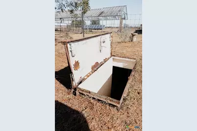 1439 Dagg Road, Yoakum, TX 77995 - Photo 35