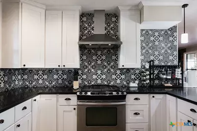 1439 Dagg Road, Yoakum, TX 77995 - Photo 13