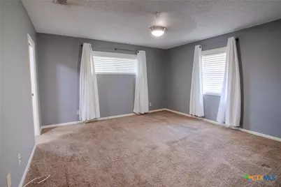 503 Sherwood Drive, Victoria, TX 77901 - Photo 15