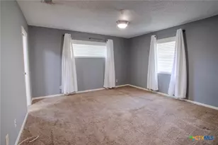 503 Sherwood Dr, Victoria, TX 77901 - Photo 15