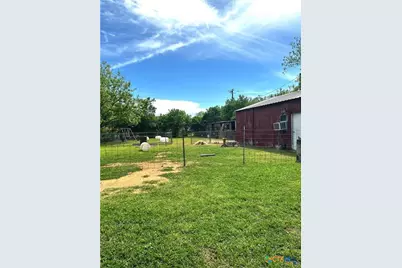 1518 Golf Course Road, Gatesville, TX 76528 - Photo 19