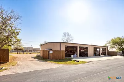 1448 State Highway 46, New Braunfels, TX 78130 - Photo 21