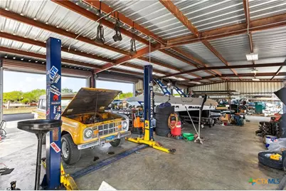 1448 State Highway 46, New Braunfels, TX 78130 - Photo 23