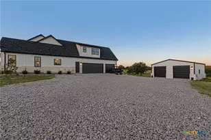 871 Blackbuck Rdg Dr, Lampasas, TX 76550 - Photo 41