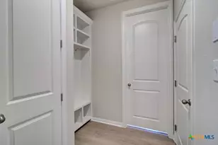 1661 Couser Ave, New Braunfels, TX 78132 - Photo 13