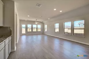 1661 Couser Ave, New Braunfels, TX 78132 - Photo 17