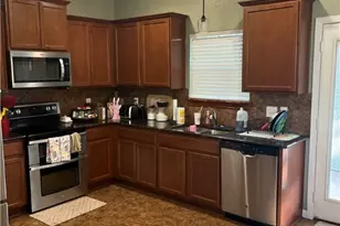 5310 Dauphin Dr, Belton, TX 76513 - Photo 5