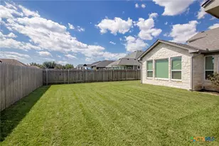 209 Flint Rock Ct, Victoria, TX 77904 - Photo 35