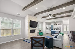 209 Flint Rock Ct, Victoria, TX 77904 - Photo 11