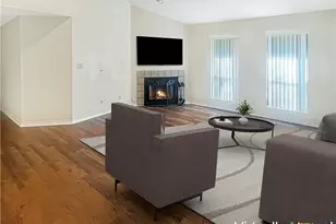 1904 N Harding Ave, Cameron, TX 76520 - Photo 9