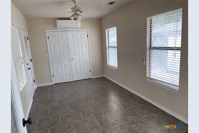 1904 N Harding Avenue, Cameron, TX 76520 - Photo 19