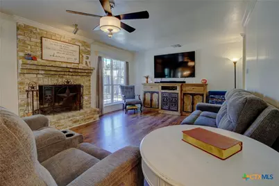 310 Stoneham Circle, Seguin, TX 78155 - Photo 11