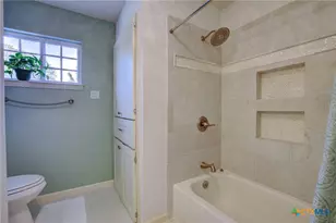 310 Stoneham Cir, Seguin, TX 78155 - Photo 27