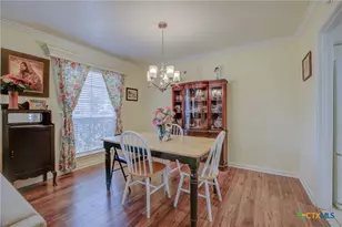 310 Stoneham Cir, Seguin, TX 78155 - Photo 7