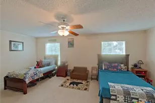 310 Stoneham Cir, Seguin, TX 78155 - Photo 25