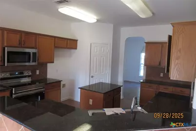 505 Lakota Lane, Harker Heights, TX 76548 - Photo 11