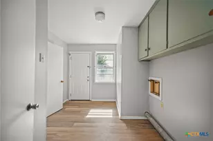 68 Milam St, Point Comfort, TX 77978 - Photo 13