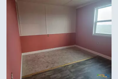 410 Guadalupe River Drive, Tivoli, TX 77990 - Photo 13