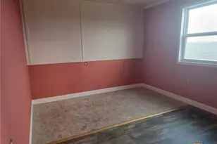 410 Guadalupe River Dr, Tivoli, TX 77990 - Photo 13